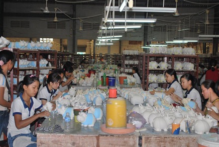 Về làng gốm sứ Bình Dương  - 9