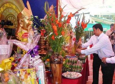 TPHCM khai lễ giỗ Quốc tổ Hùng Vương - 3