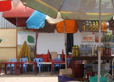 40% điểm dừng, nhà chờ xe buýt sai quy định - 1 40% điểm dừng, nhà chờ xe buýt sai quy định - 1