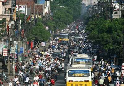 Tổ chức lại giao thông tại 3 “điểm nóng” ùn tắc - 1 Tổ chức lại giao thông tại 3 “điểm nóng” ùn tắc - 1