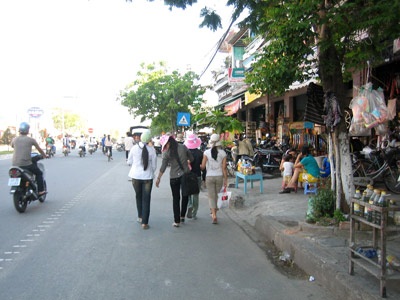 Vẫn là chuyện “mất trộm” vỉa hè - 11