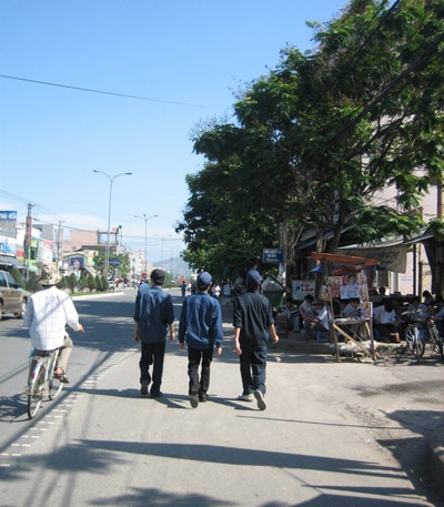 Vẫn là chuyện “mất trộm” vỉa hè - 12