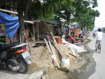 Vẫn là chuyện “mất trộm” vỉa hè - 2