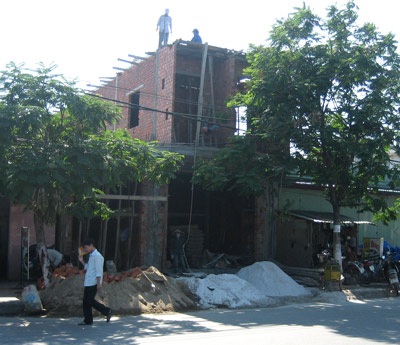 Vẫn là chuyện “mất trộm” vỉa hè - 3