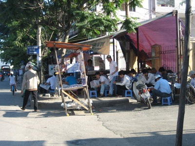 Vẫn là chuyện “mất trộm” vỉa hè - 9