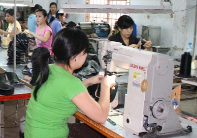 Bình Dương: Hàng ngàn công nhân điêu đứng  - 1