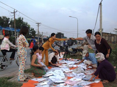 Hành trình về Tết sớm của công nhân - 1 Hành trình về Tết sớm của công nhân - 1