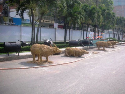 Ngắm trâu Kỷ Sửu trên đường phố Sài Gòn - 7 Ngắm trâu Kỷ Sửu trên đường phố Sài Gòn - 7