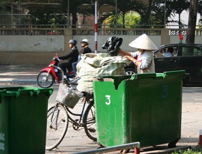 Nặng gánh tha hương… - 3 Nặng gánh tha hương… - 3