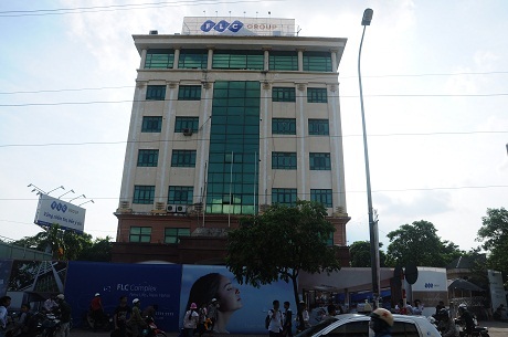 Dự án "giá sốc" của FLC dễ thành điểm nghẽn giao thông - 2 Dự án giá sốc của FLC dễ thành điểm nghẽn giao thông