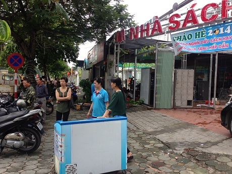 Khu nhà sách phải dẹp bỏ phần vi phạm