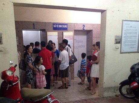 Hà Nội rà soát nguồn quỹ bảo trì chung cư - 1 Nhiều chung cư ở Hà Nội đang thiếu quỹ để sửa chữa khắc phục các sự cố về thang máy