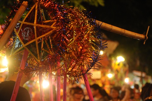 Đồ chơi cổ truyền không thể thiếu ở chợ trung thu