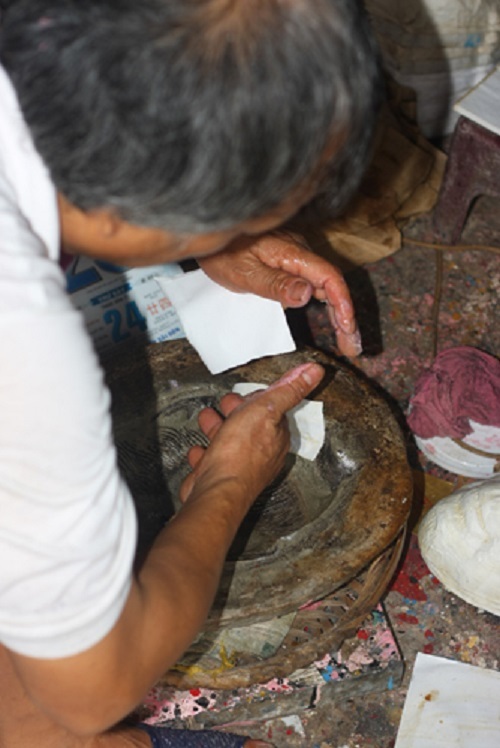 Ông lão 30 năm sống nhờ... Chí Phèo, Thị Nở - 2 Ông lão 30 năm sống nhờ... Chí Phèo, Thị Nở