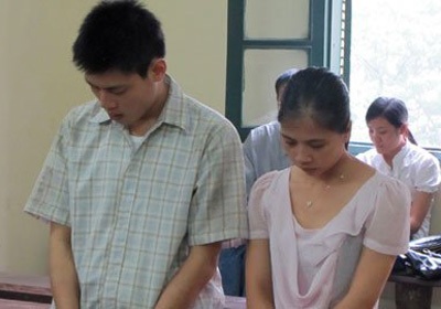 Cặp vợ chồng làm giả giấy tờ lừa bán đất lĩnh án - 1 Cặp vợ chồng làm giả giấy tờ lừa bán đất lĩnh án - 1