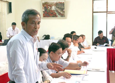 Lương tối thiểu làm người lao động… khó sống - 2 Lương tối thiểu làm người lao động… khó sống - 2