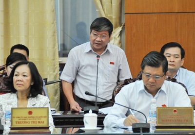 Tổng Thanh tra: “Có việc thanh tra nhũng nhiễu, tiêu cực” - 1 Đại biểu Lê Như Tiến: Thanh tra ngại va chạm hay bị cấp nào nắn dòng, bẻ ghi? (ảnh: M.D).