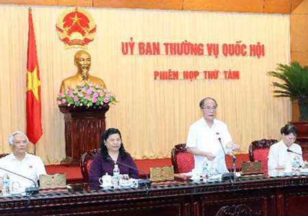 Cán bộ “trượt” bỏ phiếu tín nhiệm có thể từ chức - 1 Cán bộ “trượt” bỏ phiếu tín nhiệm có thể từ chức