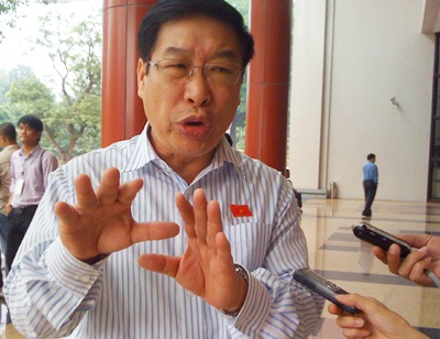 “Lấy phiếu tín nhiệm đặt nền móng cho văn hóa từ chức” - 1 Phó Chủ nhiệm UB Tư pháp Lê Minh Thông.