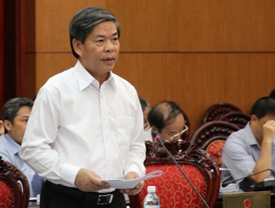 Luật đất đai phải tầm cỡ như một bộ luật lớn - 1 Bộ trưởng Nguyễn Minh Quang: Bộ TN-MT đã chuẩn bị 5 Nghị định cho luật Đất đai sửa đổi.