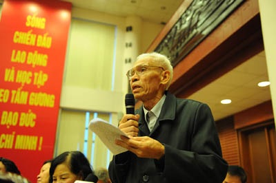 “Đâu phải ông Thiện hoàn toàn mặt đỏ, ông ác... mặt trắng” - 2 Uốn nắn cán bộ như nhóm lò, củi khô củi ướt cùng đồng lòng cháy!