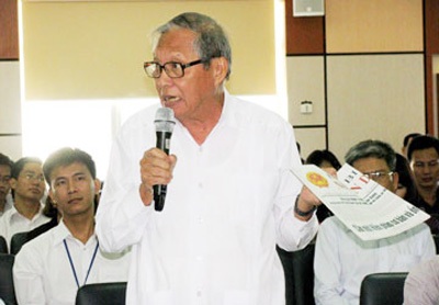 “Mỗi người dân phải có chỗ đứng của mình trong Hiến pháp” - 2 TS.Nguyễn Đăng Dung: Mỗi người dân đều phải tìm ra chỗ đứng của mình trong Hiến pháp.