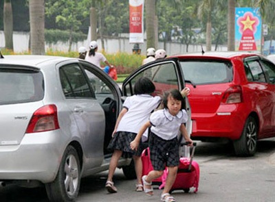 Hà Nội, TPHCM nghiên cứu tiếp việc đổi giờ học, giờ làm - 1 Hà Nội, TPHCM nghiên cứu tiếp việc đổi giờ học, giờ làm