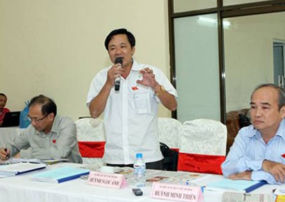 Hộ khẩu đang được dùng như một loại giấy phép!? - 1 Đại biểu Huỳnh Ngọc Ánh: Luật Cư trú hiện hành ổn, chỉ công tác quản lý kém.