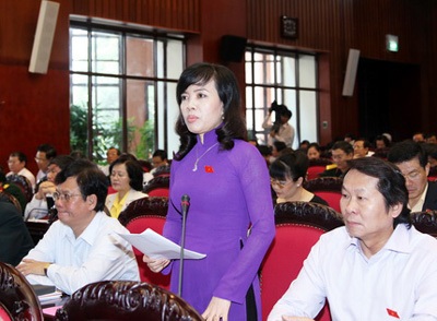 Dù “siết” điều kiện nhập khẩu, dân cư thành phố vẫn... “phình” - 1 “Siết” điều kiện, chỉ hạn chế thủ tục nhập khẩu, không hạn chế nhập cư