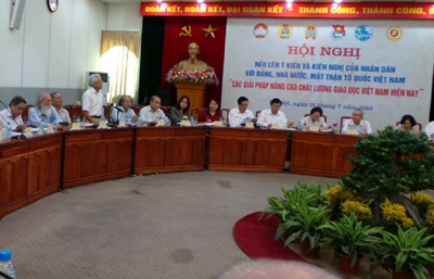 Phó Chủ tịch nước: Đề nghị bỏ thi tốt nghiệp THPT - 1 Tham dự hội nghị có nhiều chuyên gia, nhà giáo dục tên tuổi hiện nay.