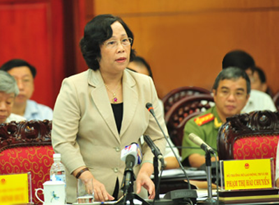 Nhiều lãnh đạo hớn hở thông báo địa phương có thêm hộ nghèo - 1 180 triệu đồng rót cho mỗi hộ dân, sao vẫn không thoát nghèo?