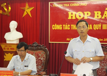 “EVN giải thích thế nào thì lãnh đạo đi xe quá sang vẫn là sai”