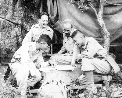 Đại tướng Võ Nguyên Giáp - Vị tướng không “hét ra lửa” - 2 Vị Đại tướng “văn hóa” trong hồi tưởng của 2 trợ lý thân cận