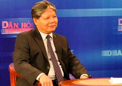 Thanh toán “nợ” hướng dẫn xử phạt vi phạm hành chính sau 15/11 - 1 Bộ trưởng Tư pháp Hà Hùng Cường: Chậm ban hành văn bản tạo khoảng trống pháp luật.