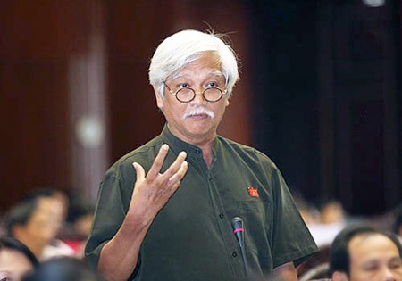 Đại biểu Dương Trung Quốc: Mong Quốc hội quan tâm hơn đến lớp hậu duệ (ảnh: Việt Hưng).