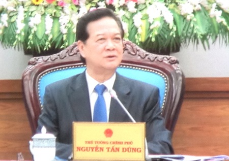Thủ tướng: “Cháy tàu cánh ngầm là việc không đáng có” - 1 Thủ tướng Nguyễn Tấn Dũng yêu cầu hết sức chăm lo Tết cho nhân dân.