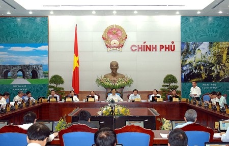 Thủ tướng khẳng định không để lặp lại cảnh đập phá doanh nghiệp - 1 Thủ tướng khẳng định không để lặp lại cảnh đập phá doanh nghiệp