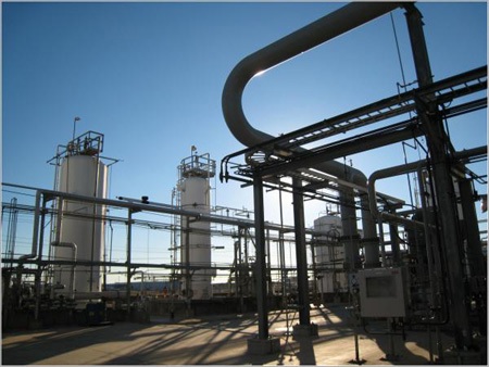 Tại Việt Nam hiện có sự hiện diện của nhiều tập đoàn sản xuất linh kiện điện tử hàng đầu thế giới.