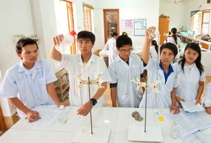 Thu hút tài năng trẻ ở nước ngoài về phát triển đất nước