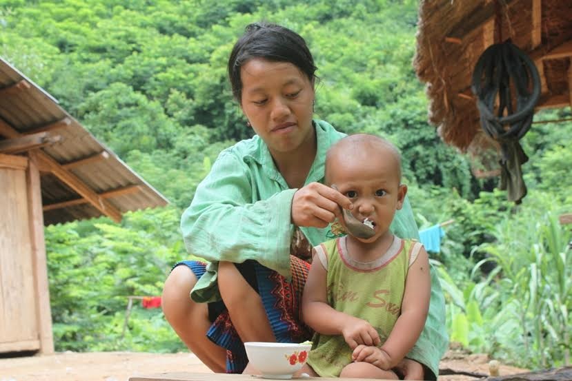 Buốt lòng những cặp vợ chồng cùng chung huyết thống - 2 Đi khắp các bản người H'Mông, ở đâu cũng bắt gặp nạn tảo hôn và hôn nhân cận huyết