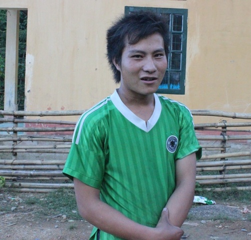 Hơ Văn Sự lấy em họ, con của cô ruột.