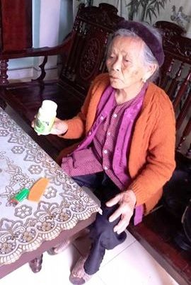 Núp bóng khám sức khỏe để bán thực phẩm chức năng - 1 Núp bóng khám sức khỏe để bán thực phẩm chức năng