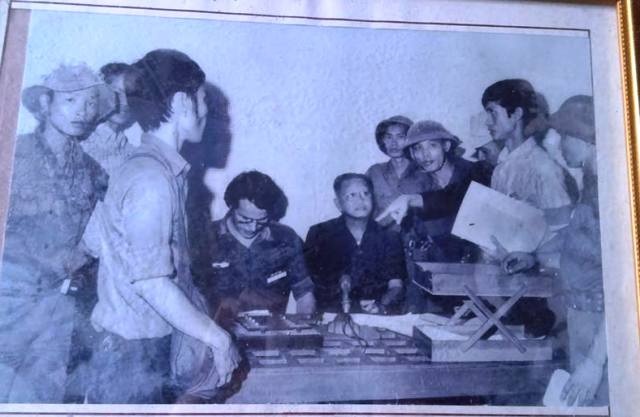 Bức ảnh vô giá của nhân chứng lịch sử ngày 30/4/1975 - 2 Ông Cả nhớ lại ngày giải phóng miền Nam, đất nước độc lập