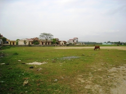 Trung tâm văn hóa xã Thiệu Công san lấp trái phép