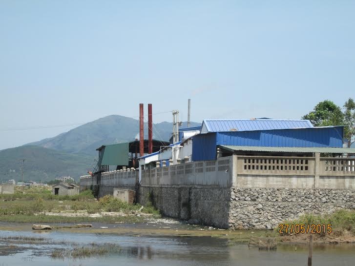 Cty TNHH chế biến hải sản Ngọc Sơn- một trong những Cty góp phần gây ô nhiễm khu vực sông Bạng