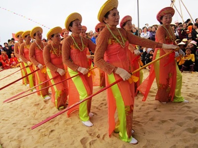 Độc đáo lễ hội cầu mùa trên 600 năm tuổi - 9