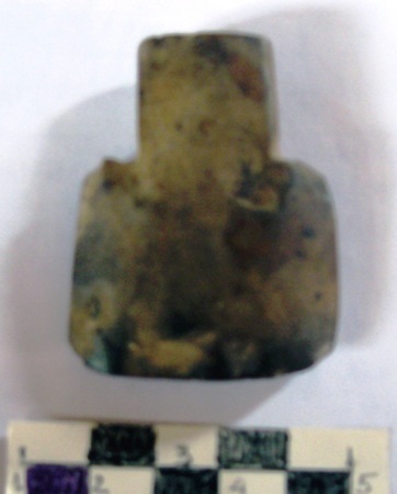 Phát hiện rìu đá của người nguyên thủy thời đại đồ đá