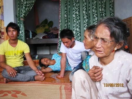 14 người Việt thiệt mạng tại Nga: Cháy ở xa, nỗi đau quá gần - 1 Những giọt nước mắt đau thương khóc cho người vắn số.