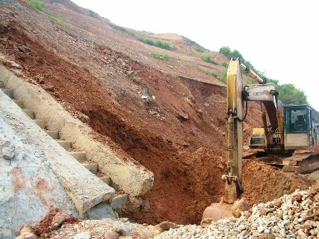 Nhưng liệu có đảm bảo chất lượng khi mùa mưa bão đang đến cận kề (?!)