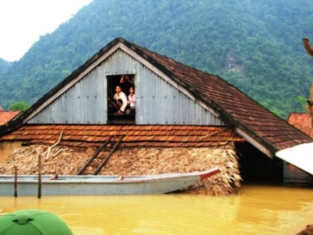 “Rốn lũ” Tân Hóa chuẩn bị “vũ khí” đón lũ